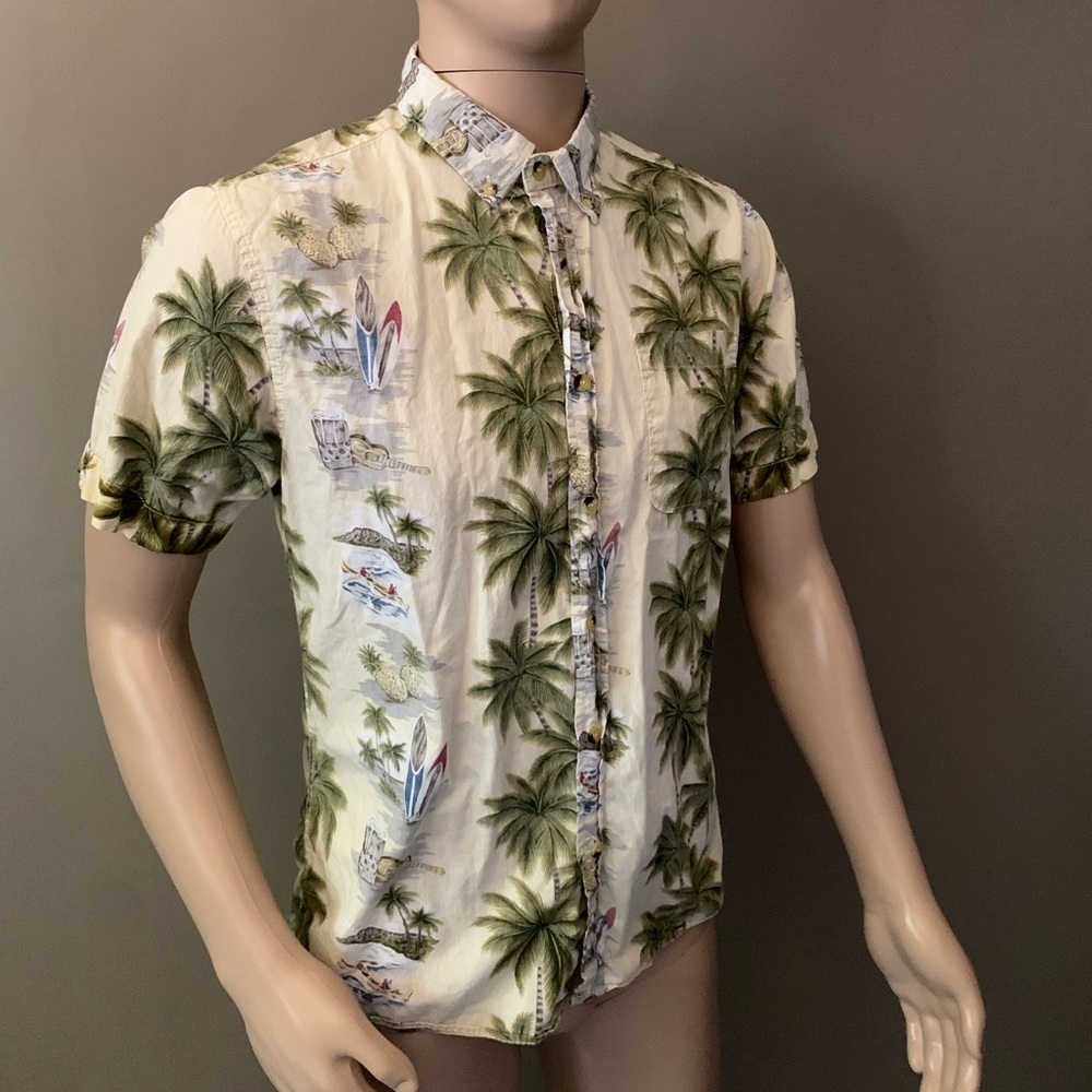 Hawaiian Style floral Button Down